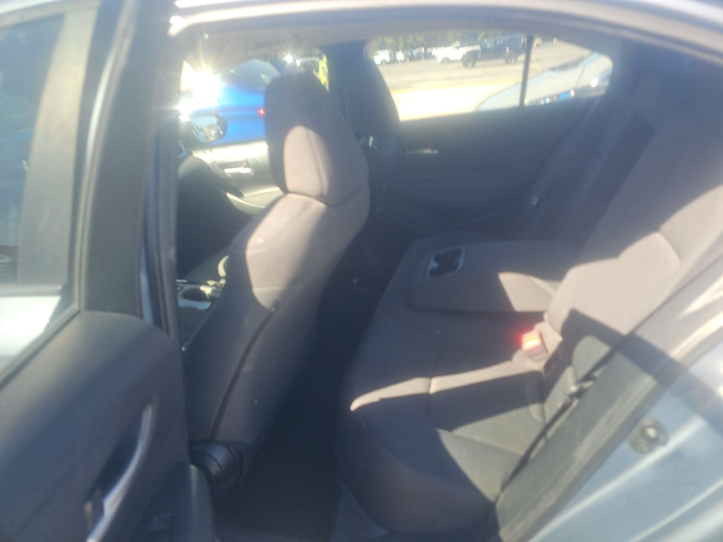 2020 Toyota Corolla LE Sedan