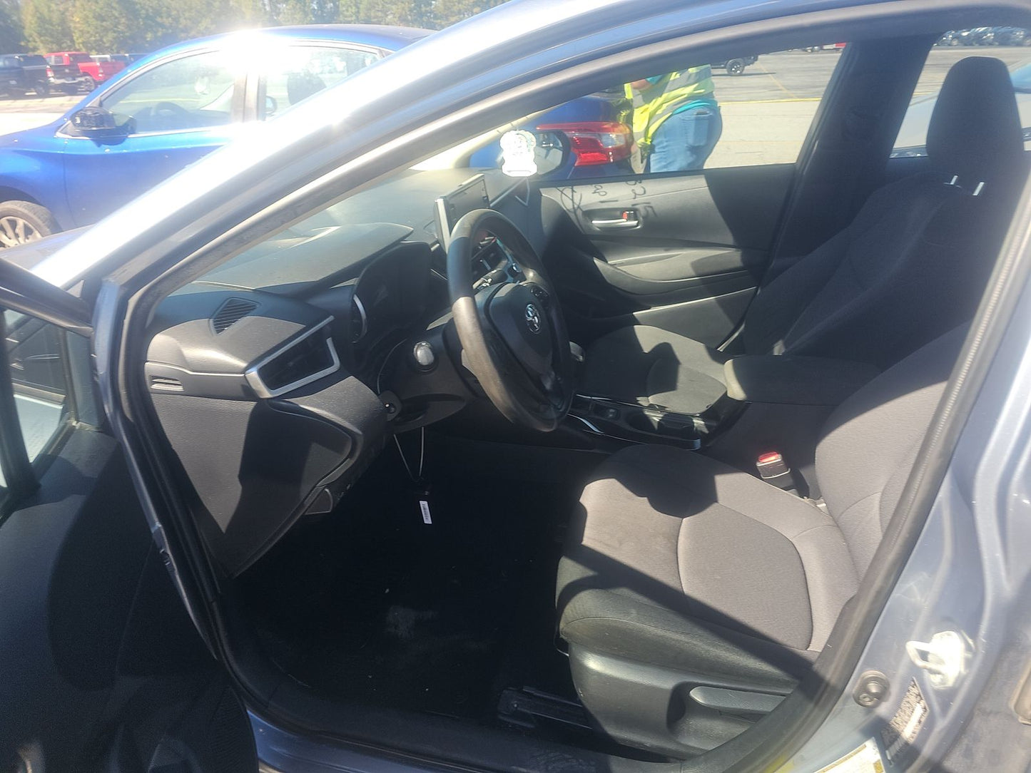 2020 Toyota Corolla LE Sedan