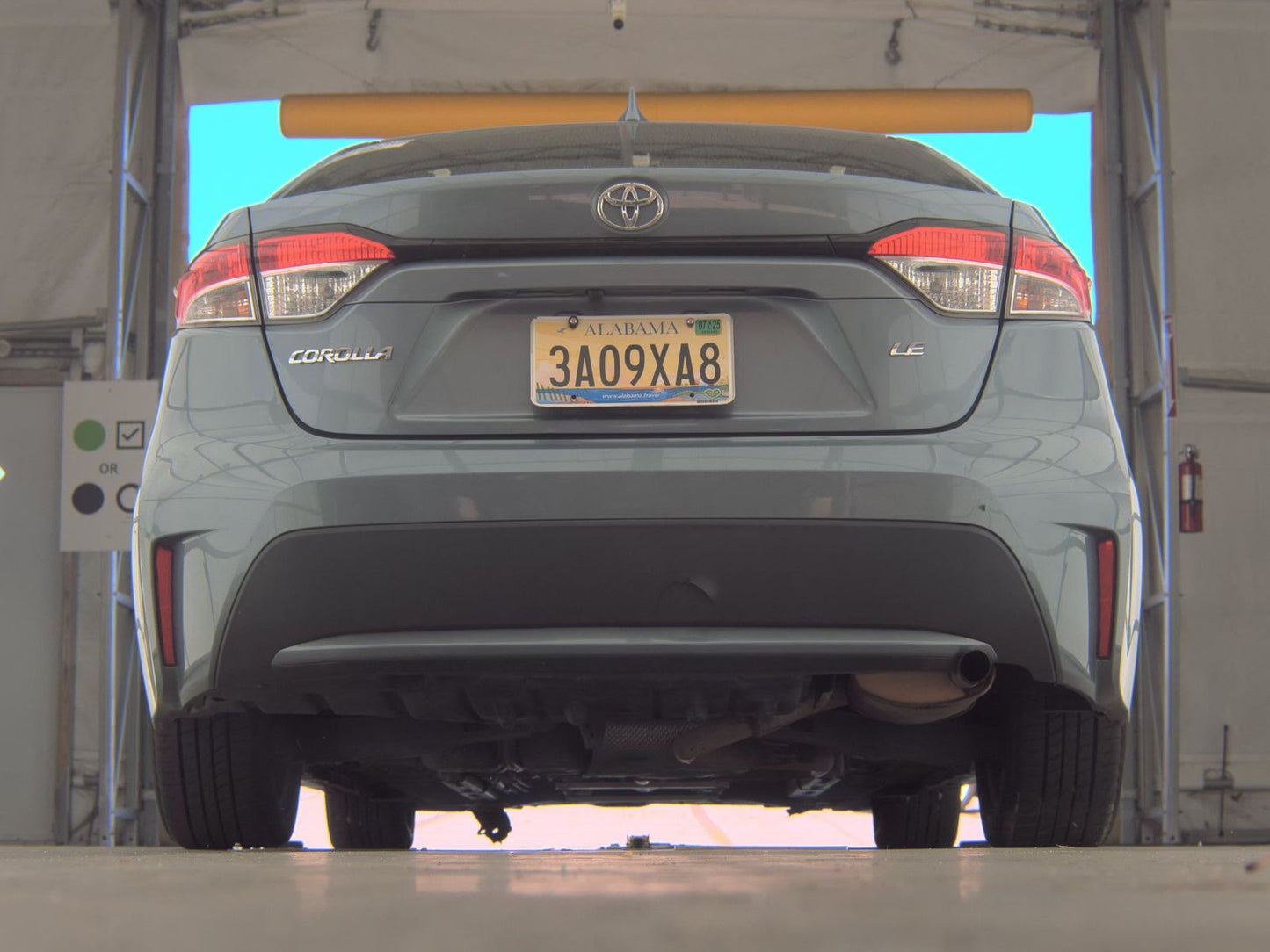 2020 Toyota Corolla LE Sedan