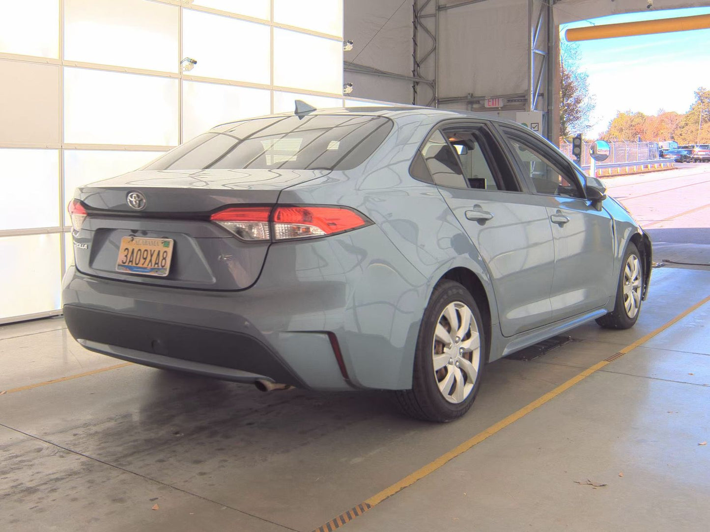 2020 Toyota Corolla LE Sedan