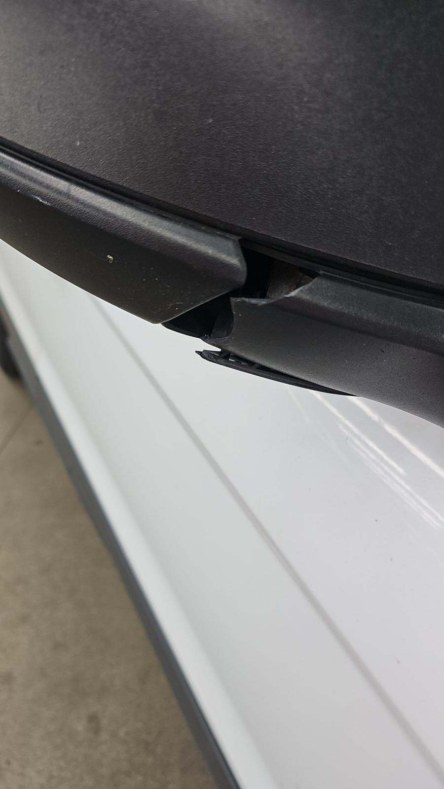 2016 Ford Transit Connect Cargo Van XL w/Rear Swing-Out Doors 104.8" WB