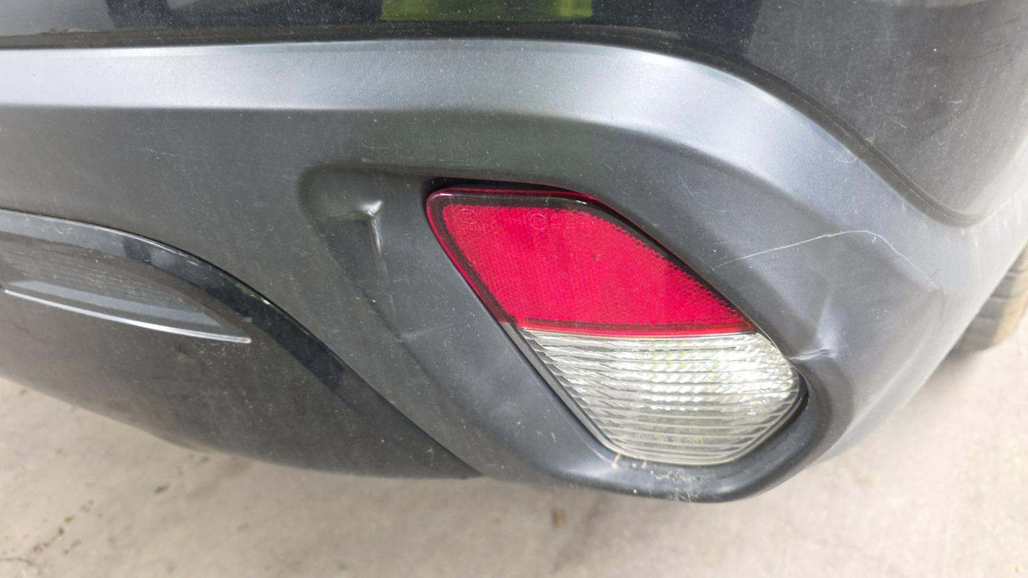 2020 Mitsubishi Outlander LE