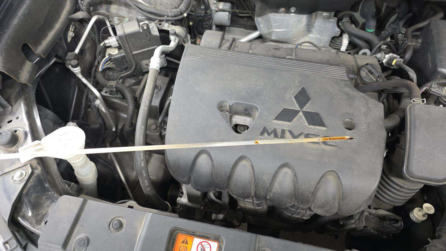 2020 Mitsubishi Outlander LE