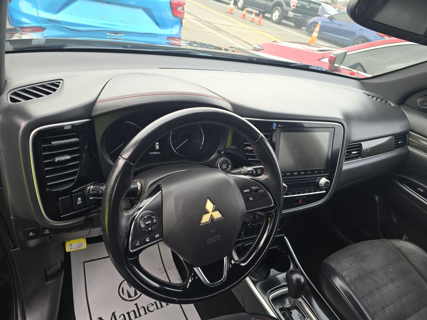 2020 Mitsubishi Outlander LE