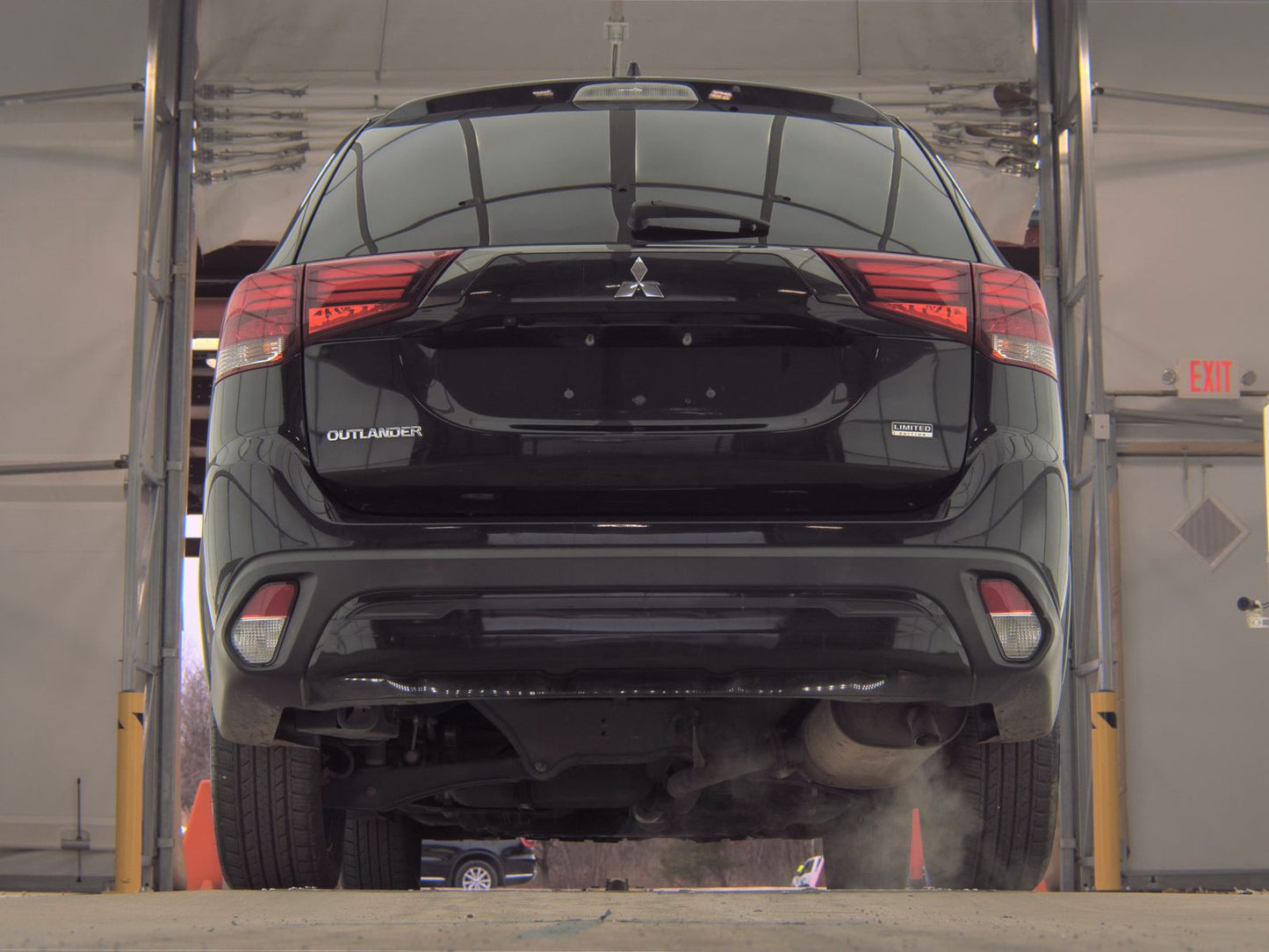 2020 Mitsubishi Outlander LE