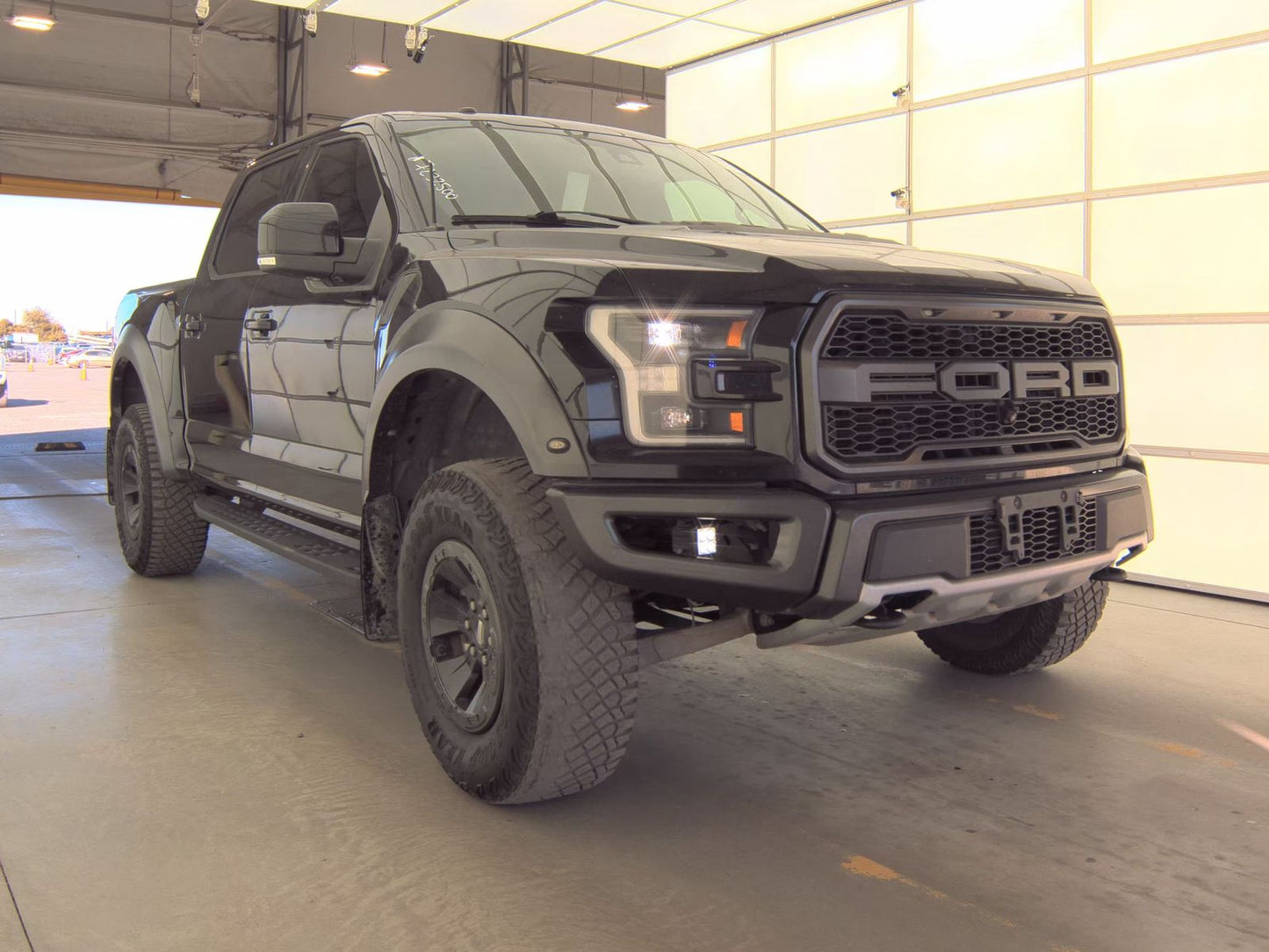 2018 Ford F-150 Raptor Crew Cab Short Bed