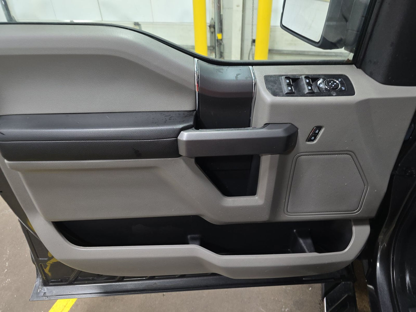 2018 Ford F-150 XLT Crew Cab Short Bed