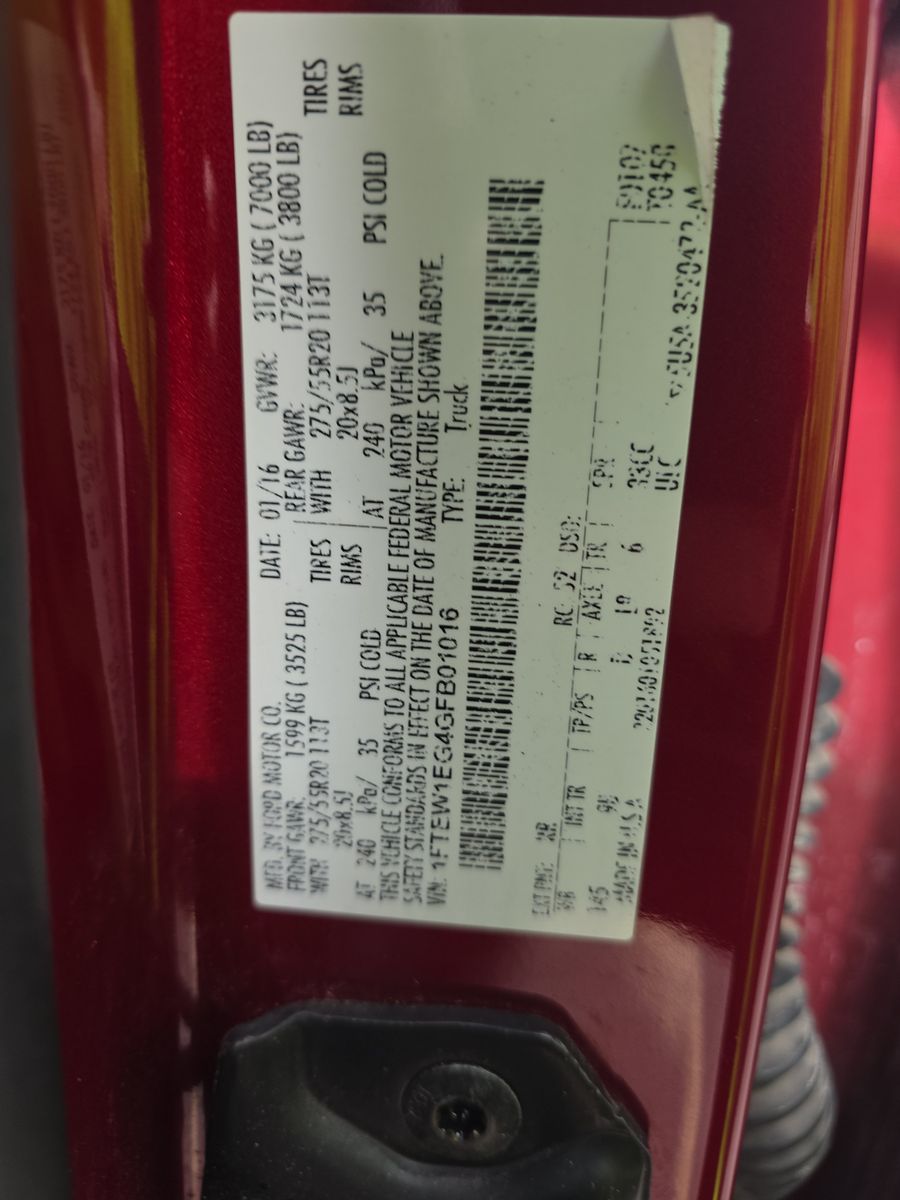 2016 Ford F-150 Platinum Crew Cab Short Bed