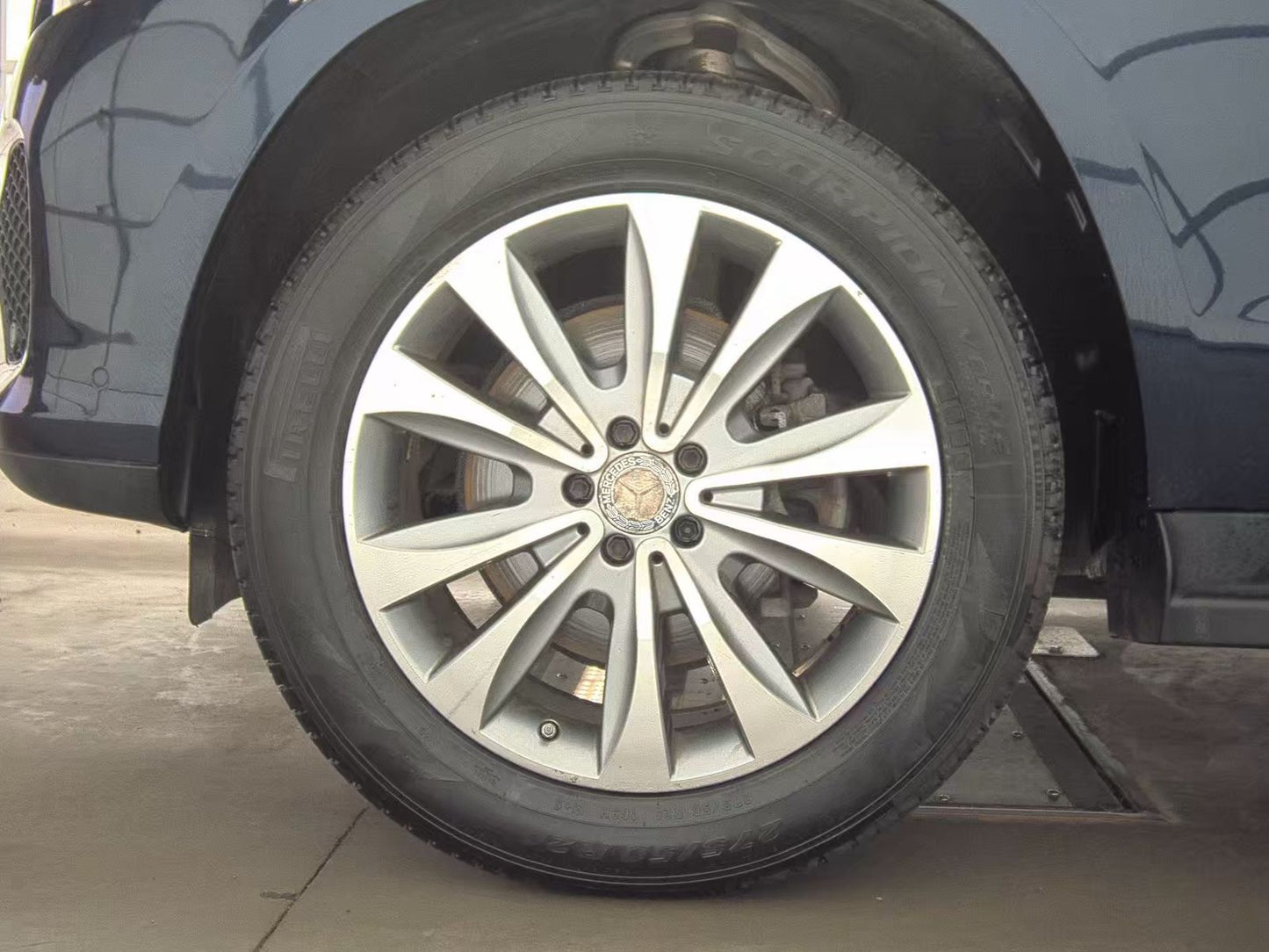 2017 Mercedes-Benz GLS 450 4MATIC