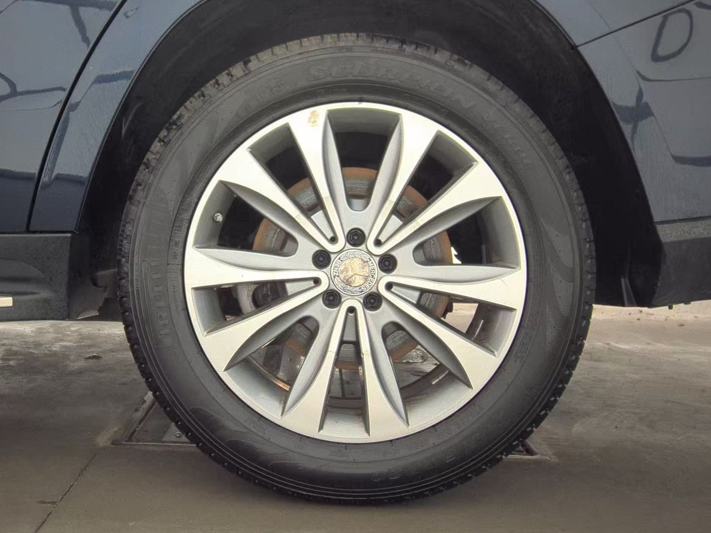 2017 Mercedes-Benz GLS 450 4MATIC