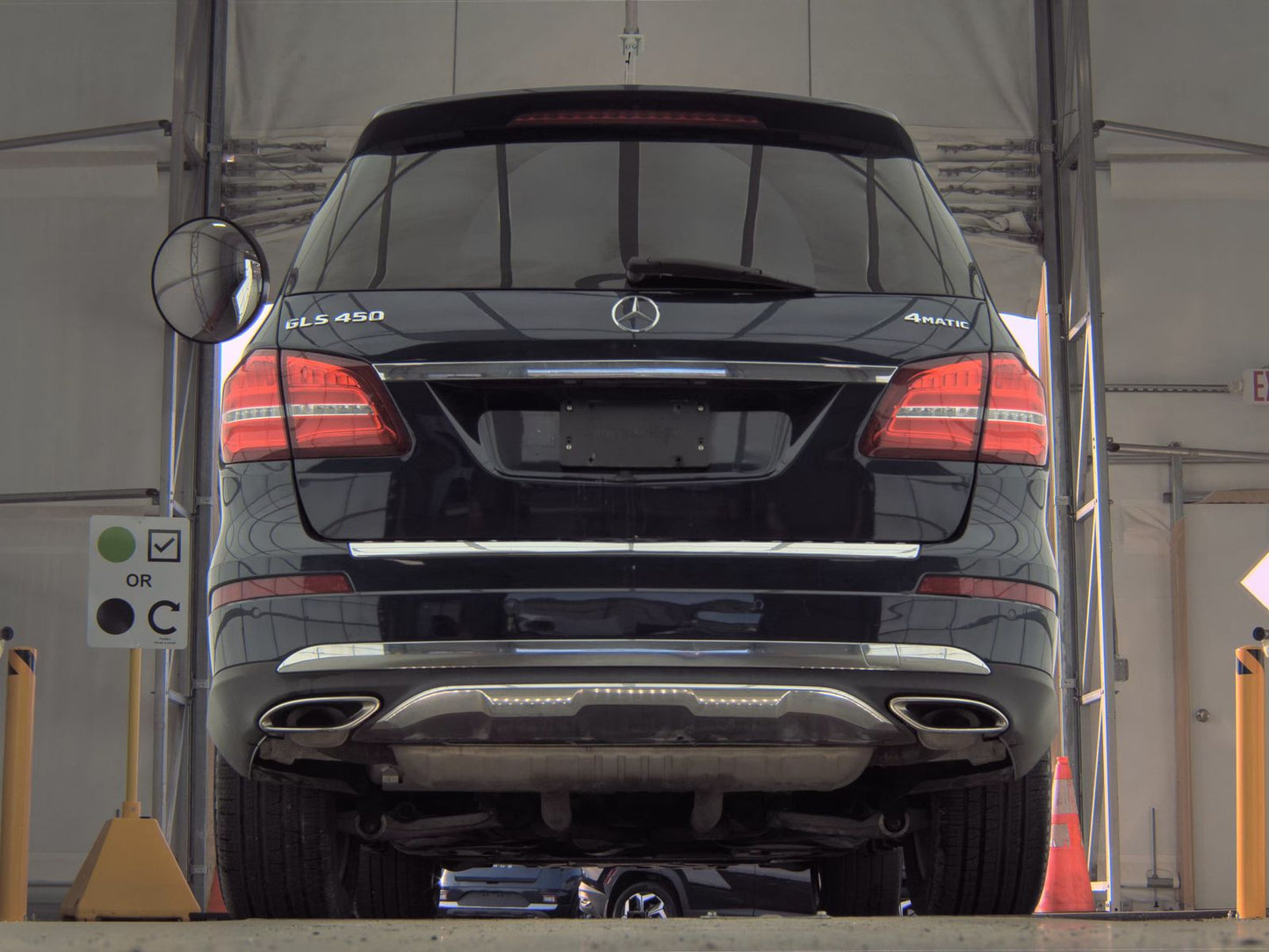 2017 Mercedes-Benz GLS 450 4MATIC