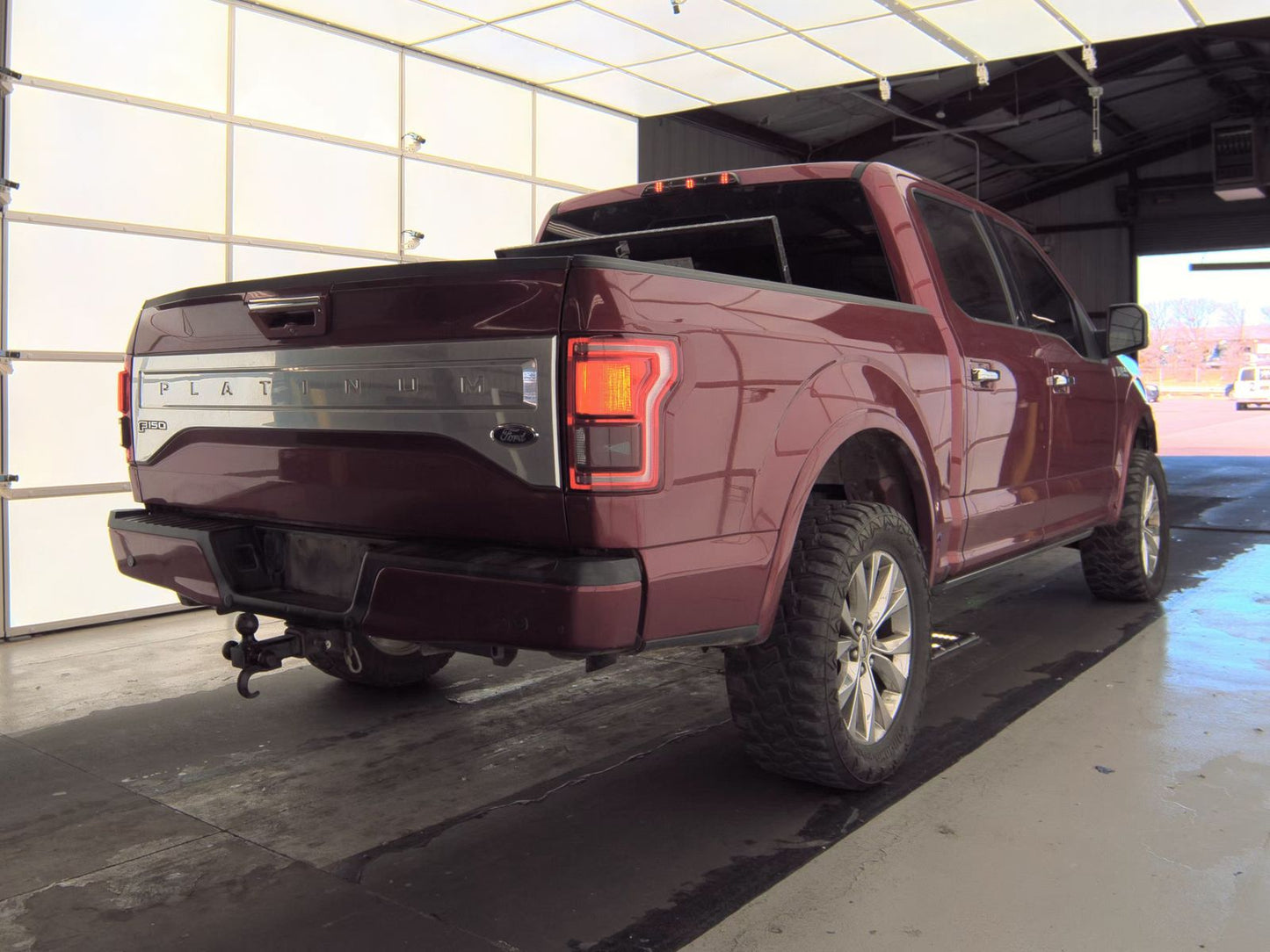 2016 Ford F-150 Platinum Crew Cab Short Bed