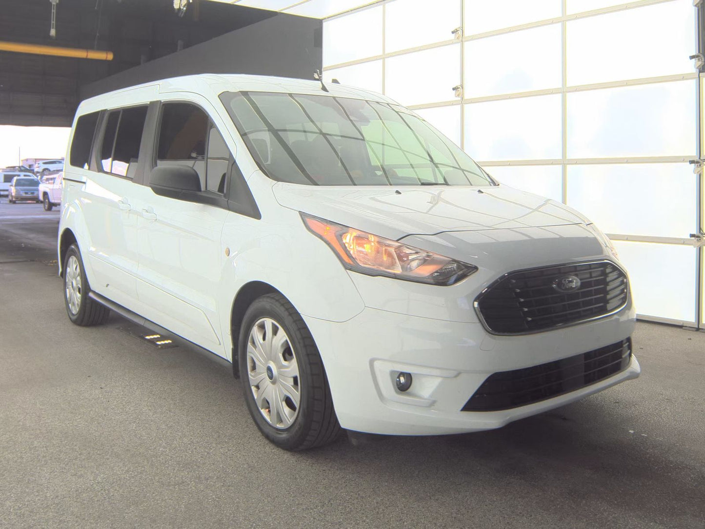 2022 Ford Transit Connect Passenger Wagon XLT Minivan w/Rear Liftgate 120.6" WB