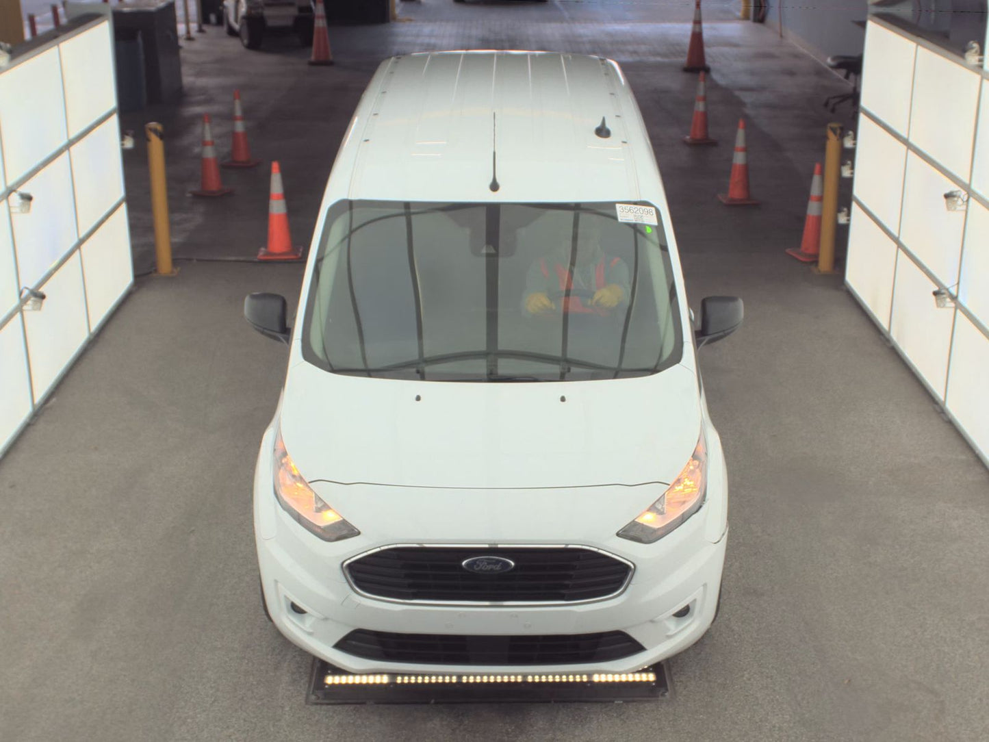 2022 Ford Transit Connect Passenger Wagon XLT Minivan w/Rear Liftgate 120.6" WB