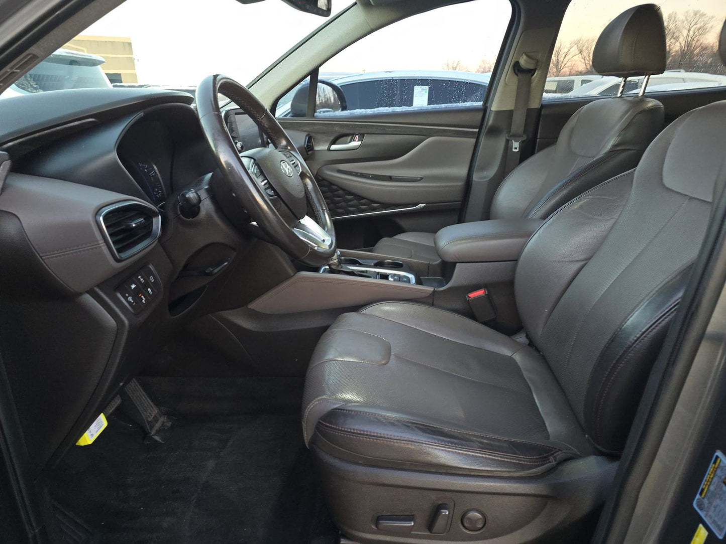 2020 Hyundai Santa Fe SEL w/Convenience + Premium