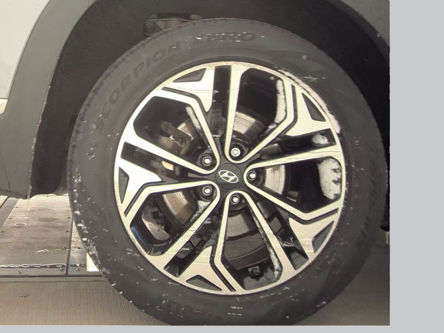 2020 Hyundai Santa Fe SEL w/Convenience + Premium