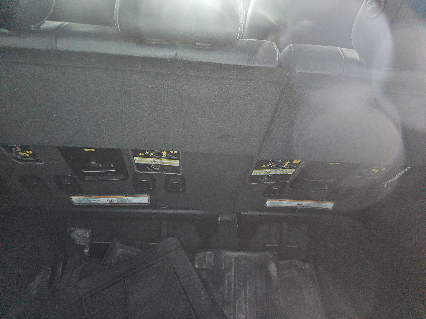 2016 Toyota Sienna SE Premium 8-Passenger 119.3" WB