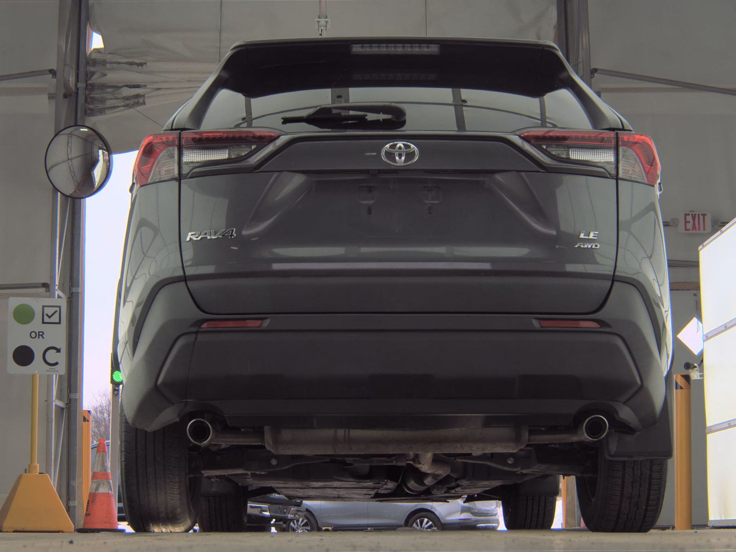 2019 Toyota RAV4 LE