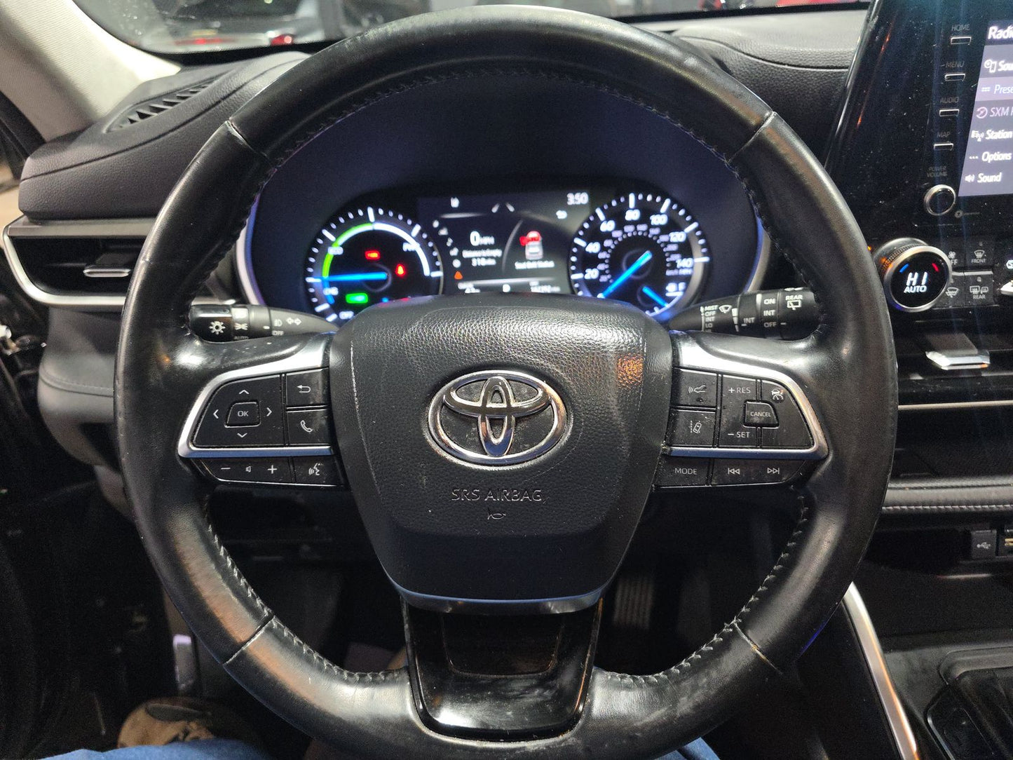 2021 Toyota Highlander Hybrid XLE