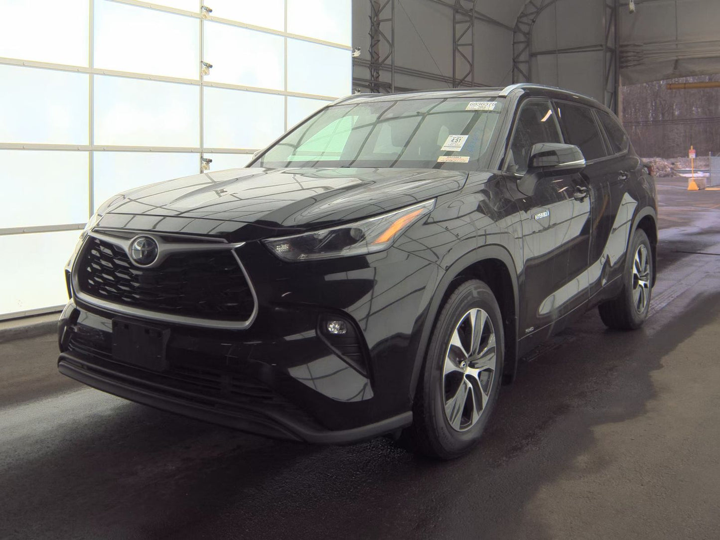 2021 Toyota Highlander Hybrid XLE