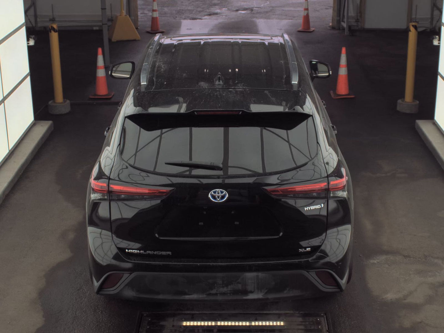 2021 Toyota Highlander Hybrid XLE