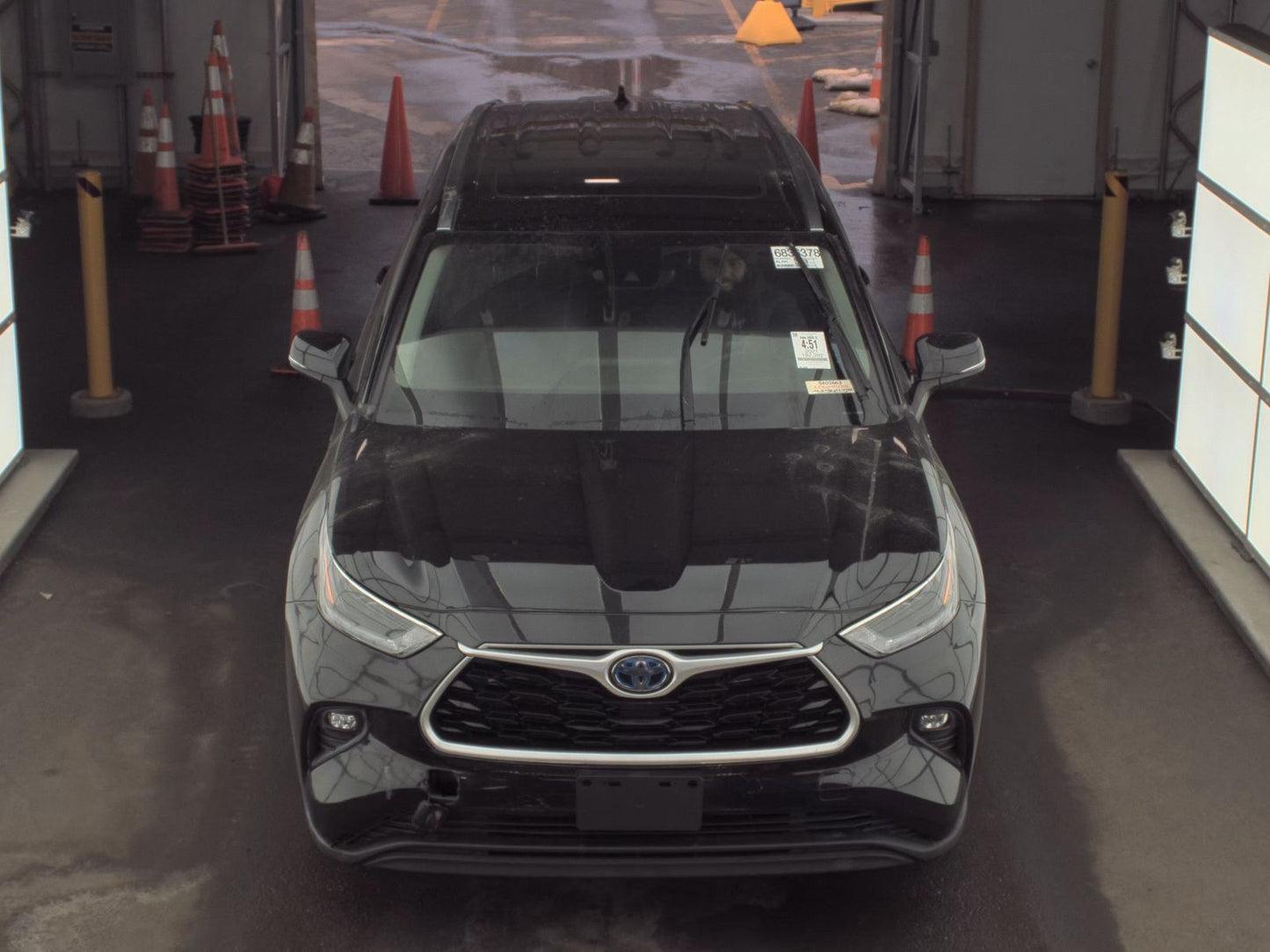 2021 Toyota Highlander Hybrid XLE