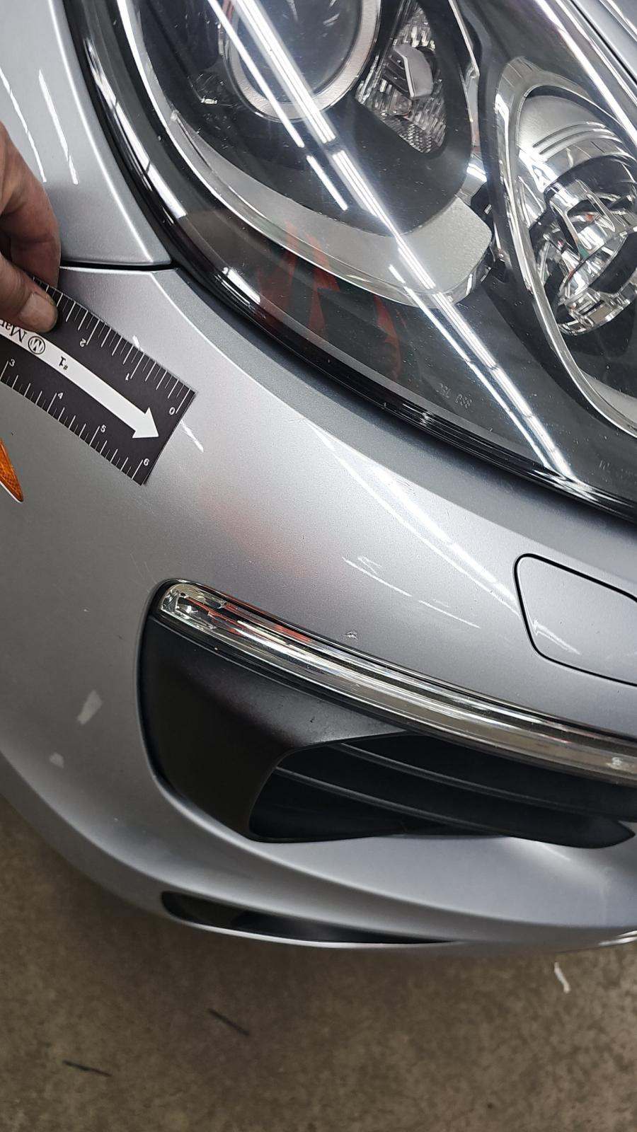 2017 Porsche Cayenne Platinum Edition