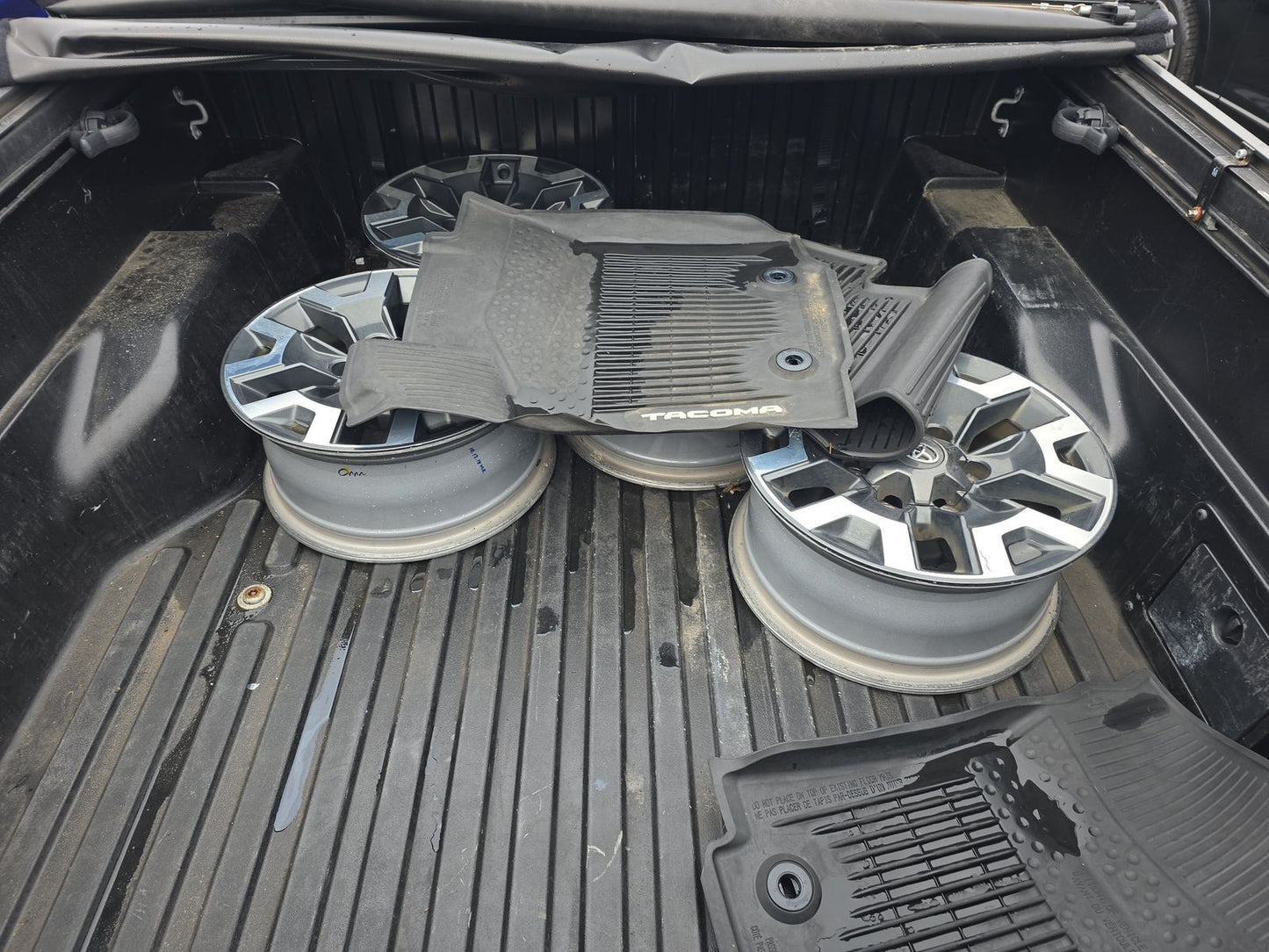 2019 Toyota Tacoma TRD Off-Road Crew Cab Medium Bed