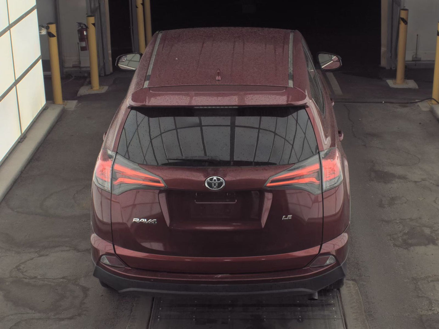 2018 Toyota RAV4 LE