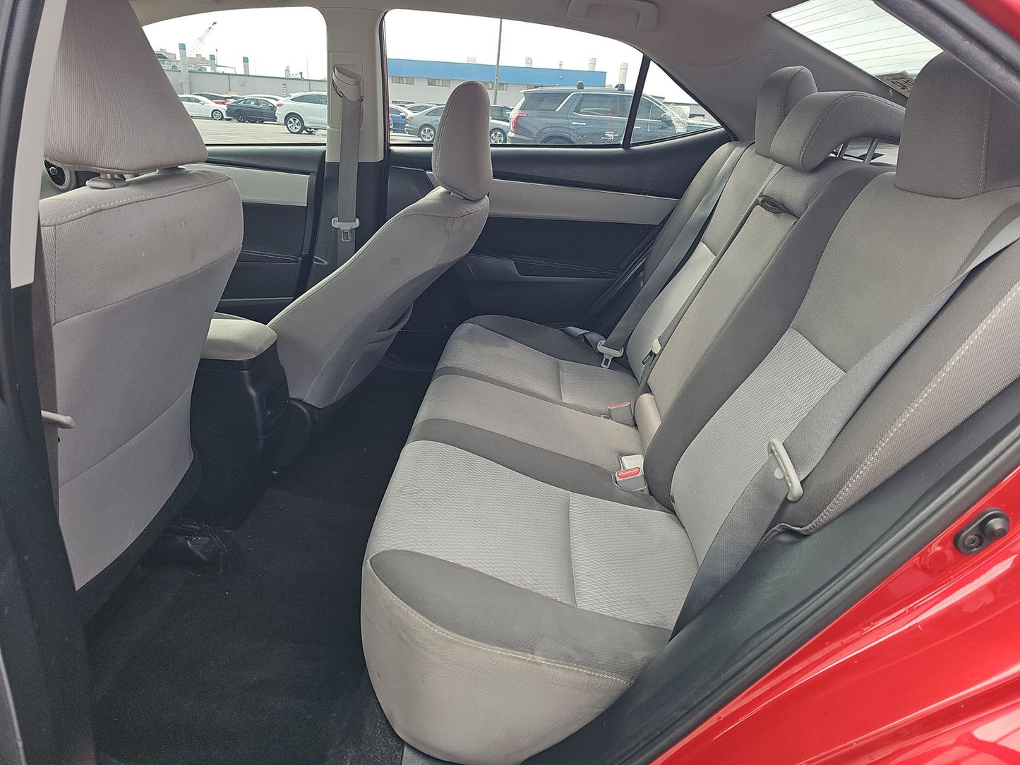 2018 Toyota Corolla LE Sedan