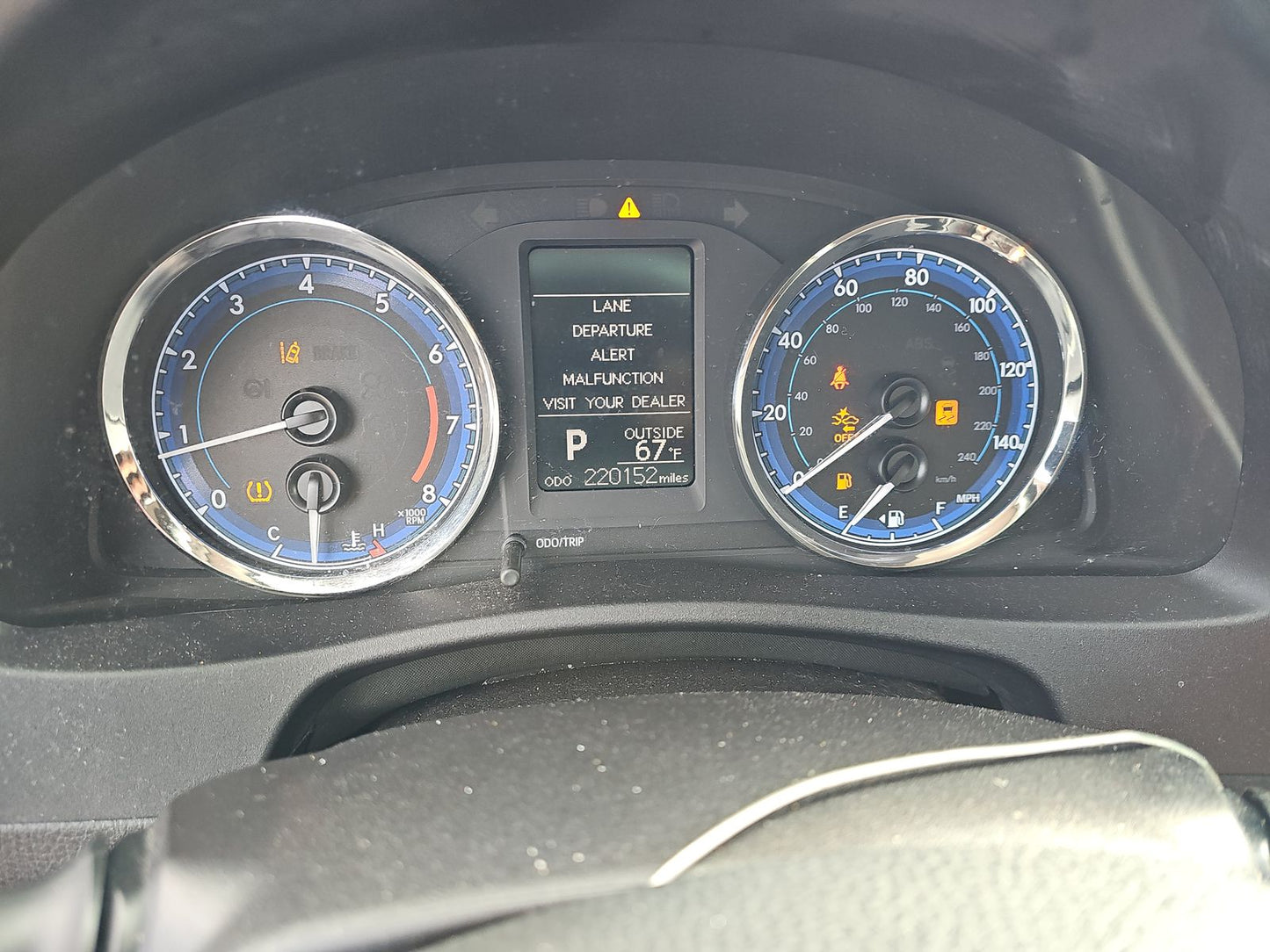 2018 Toyota Corolla LE Sedan