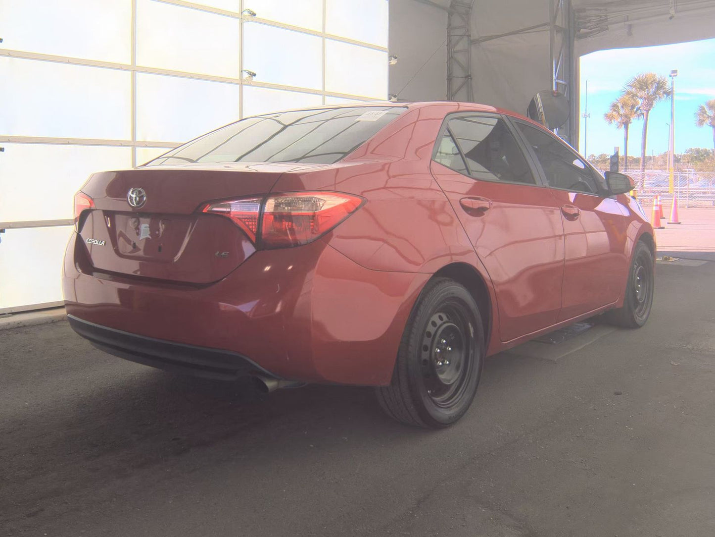 2018 Toyota Corolla LE Sedan