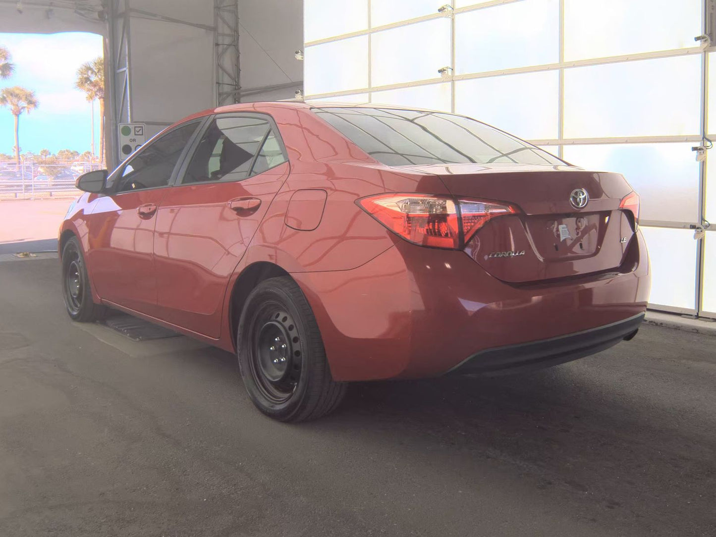 2018 Toyota Corolla LE Sedan