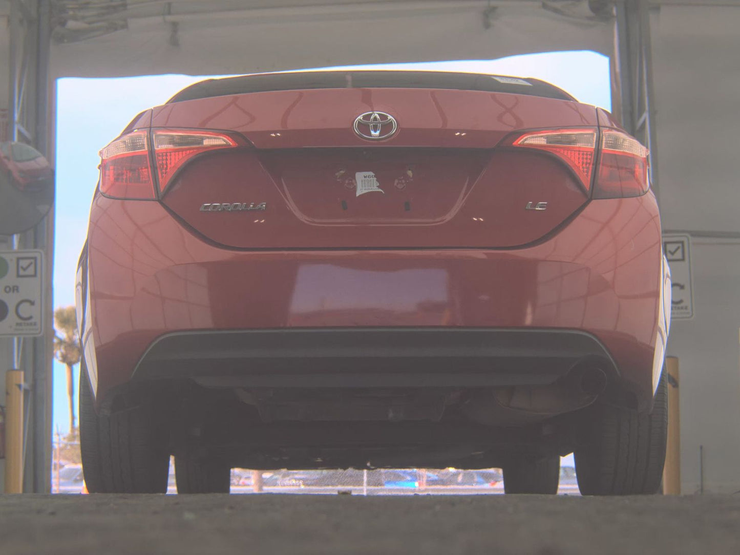 2018 Toyota Corolla LE Sedan