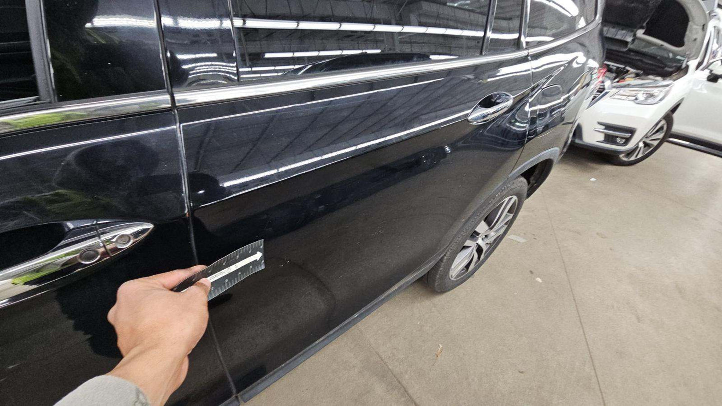 2016 Honda Pilot Touring w/Navigation & RES