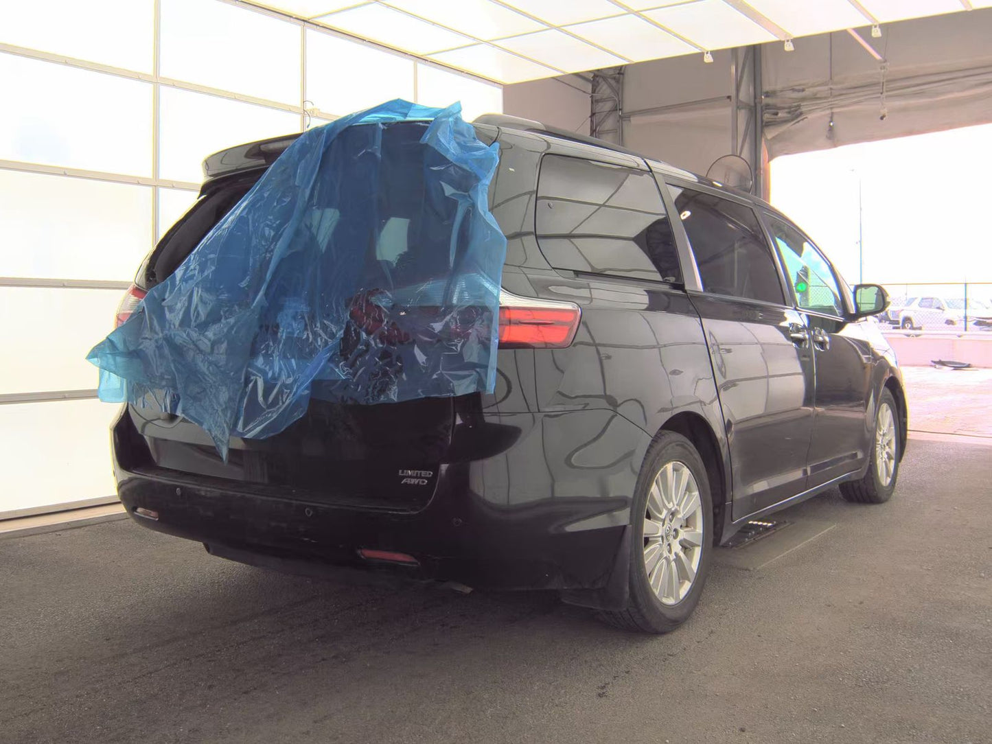 2017 Toyota Sienna XLE 7-Passenger