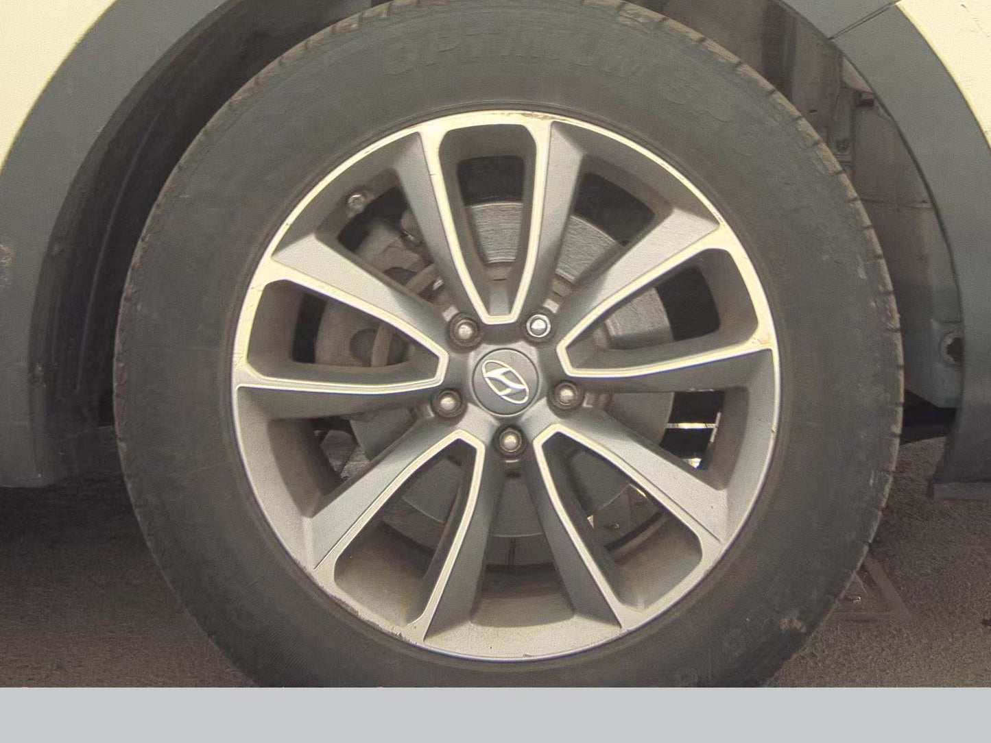 2017 Hyundai Santa Fe SE