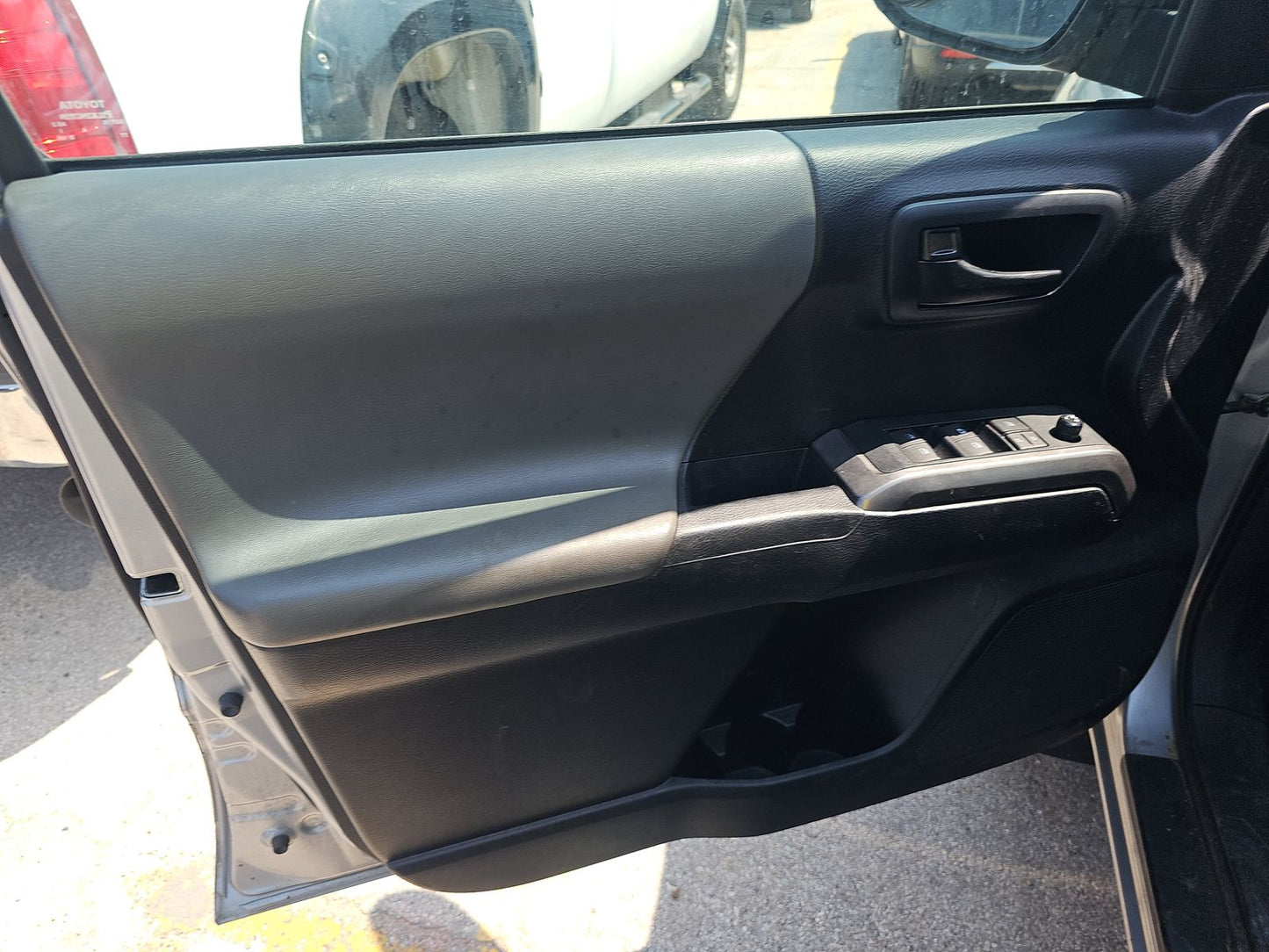 2019 Toyota Tacoma SR5 Crew Cab Medium Bed