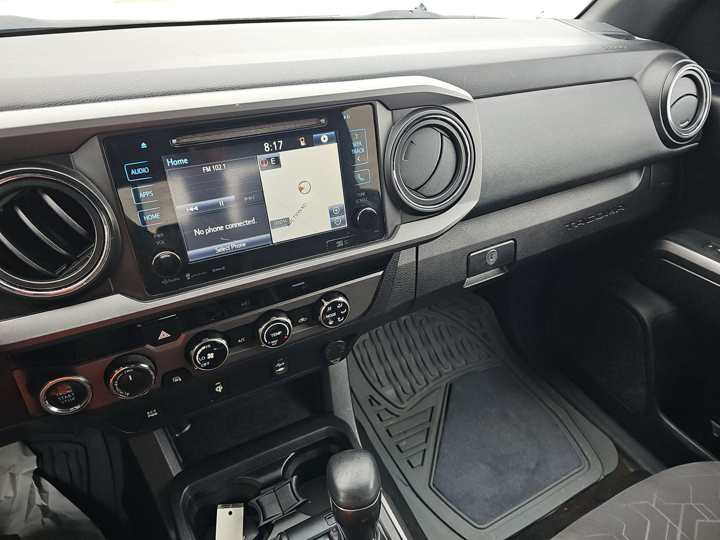 2017 Toyota Tacoma TRD Off-Road Crew Cab Medium Bed