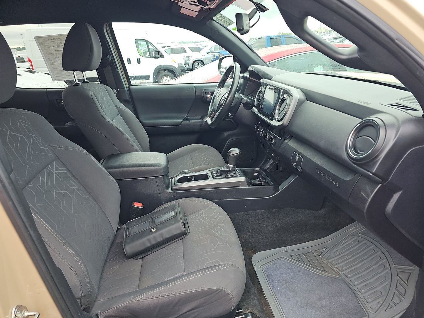 2017 Toyota Tacoma TRD Off-Road Crew Cab Medium Bed