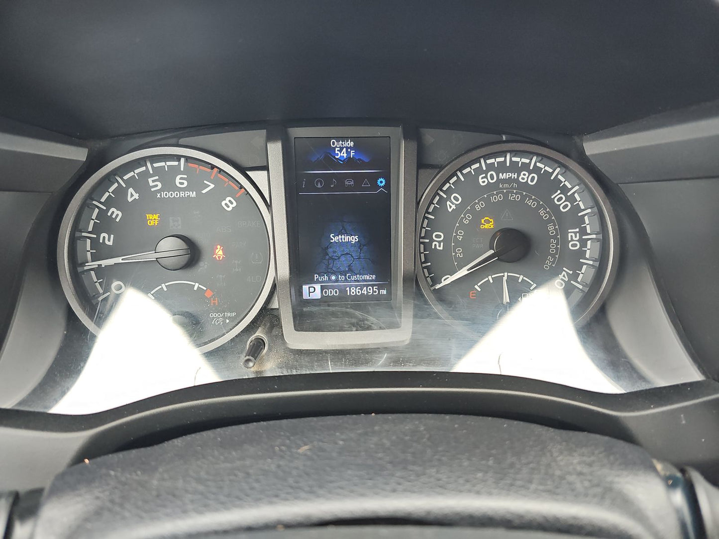2017 Toyota Tacoma TRD Off-Road Crew Cab Medium Bed