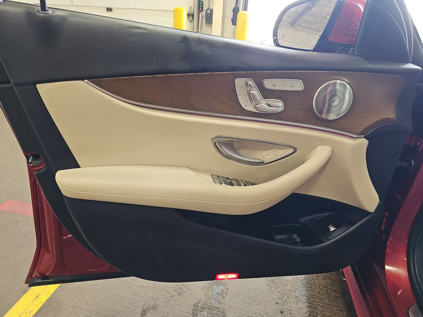 2019 Mercedes-Benz E 300 4MATIC Sedan