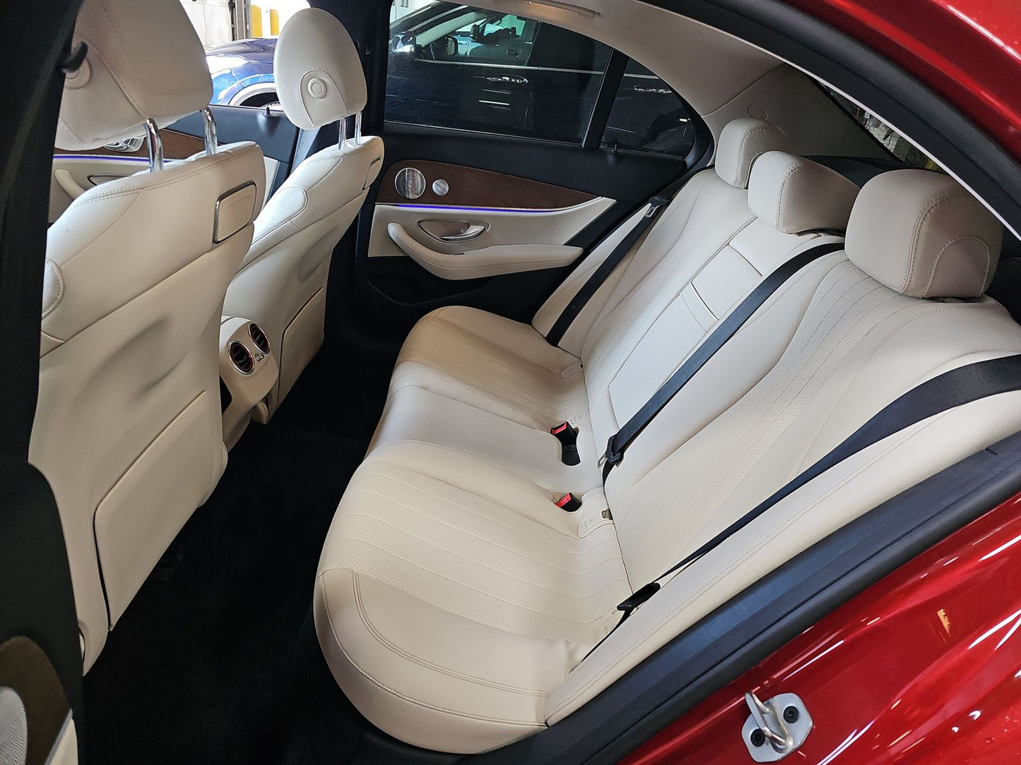 2019 Mercedes-Benz E 300 4MATIC Sedan