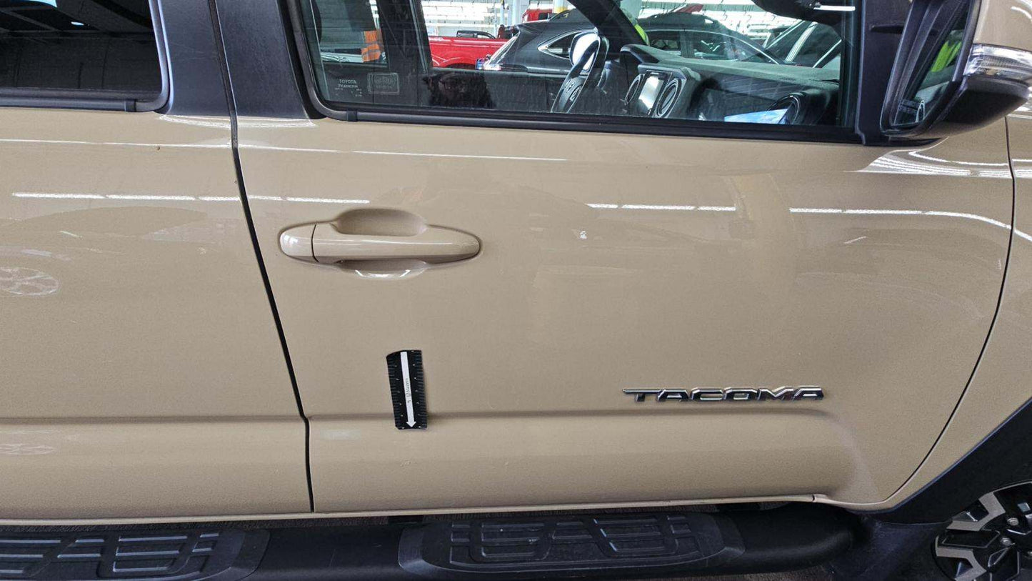 2017 Toyota Tacoma TRD Off-Road Crew Cab Medium Bed