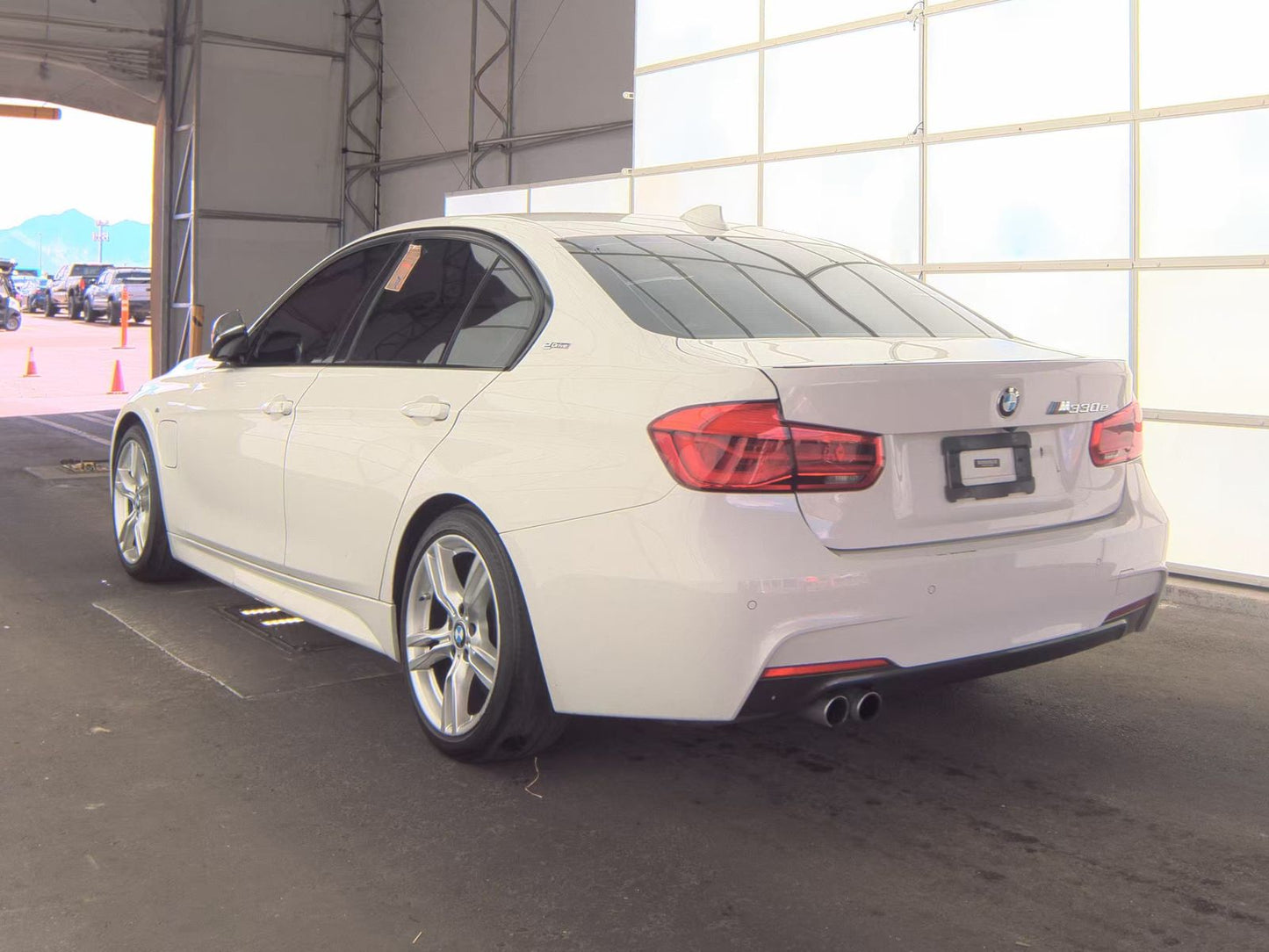 2017 BMW 3 Series Sedan iPerformance M SPORT LINE