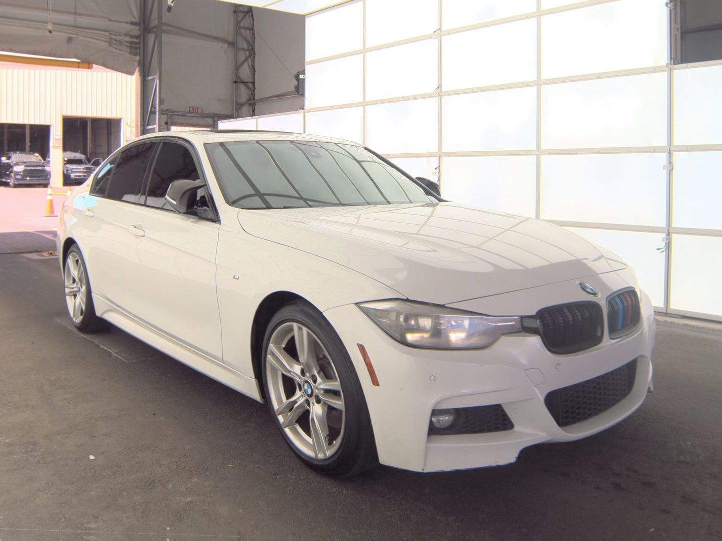 2017 BMW 3 Series Sedan iPerformance M SPORT LINE