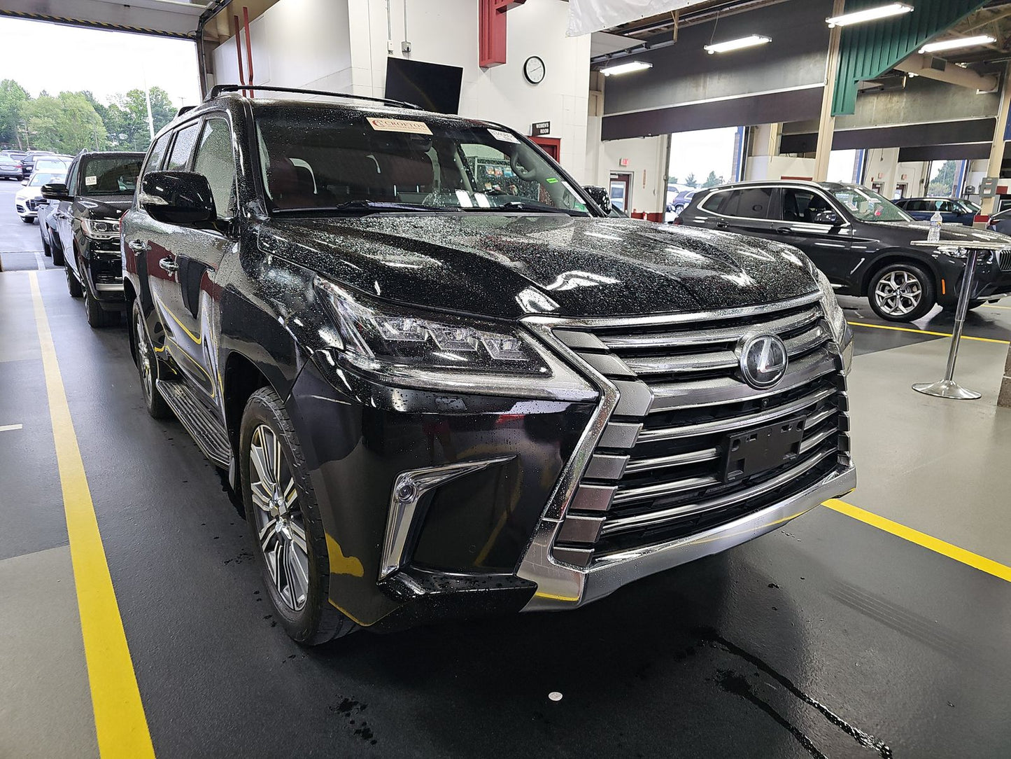 2017 Lexus LX 570