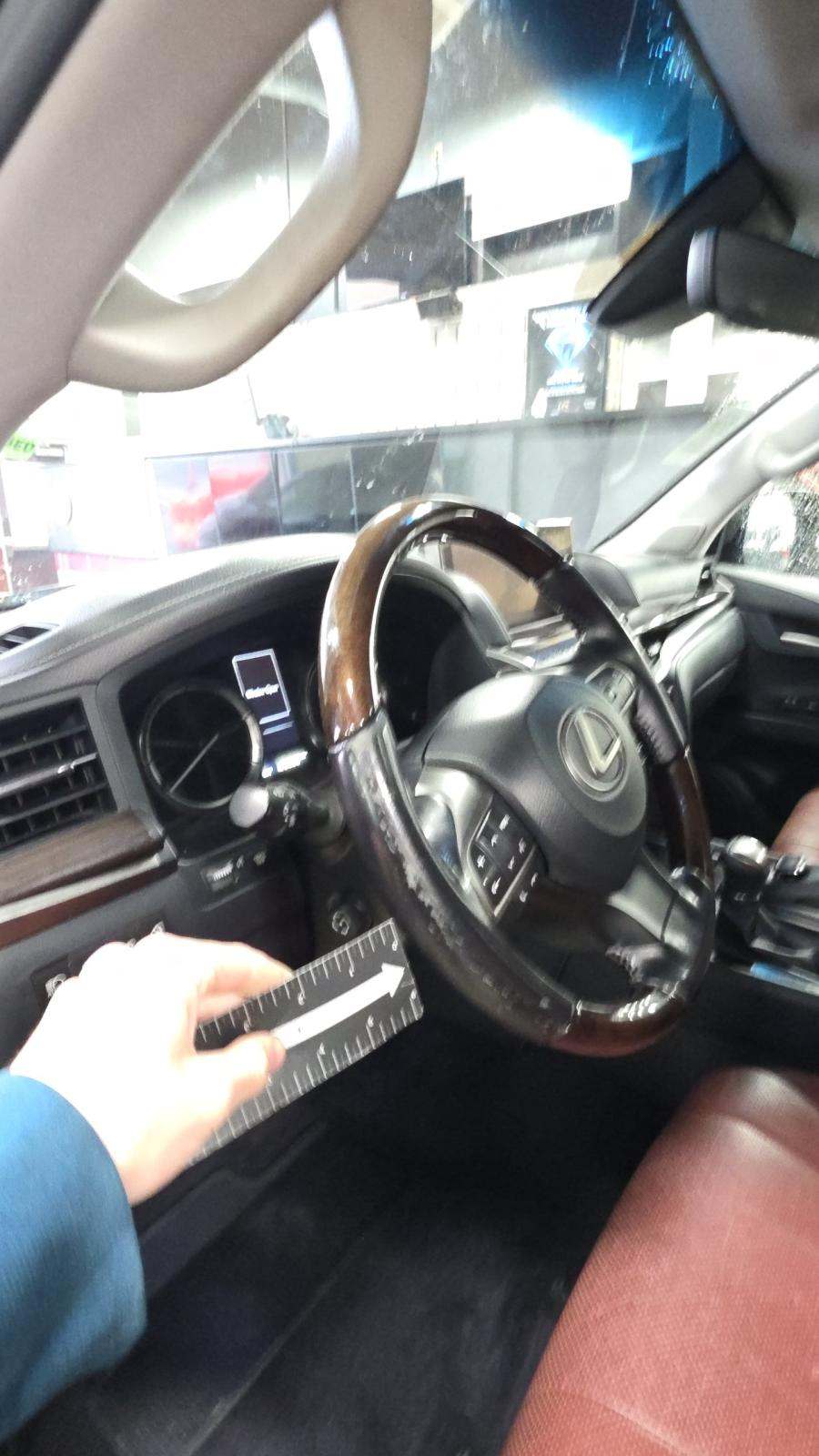 2017 Lexus LX 570