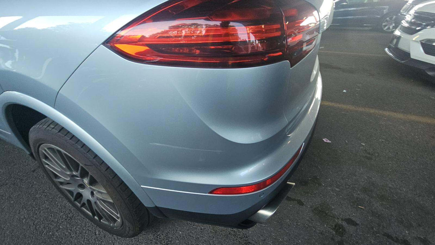 2017 Porsche Cayenne Platinum Edition