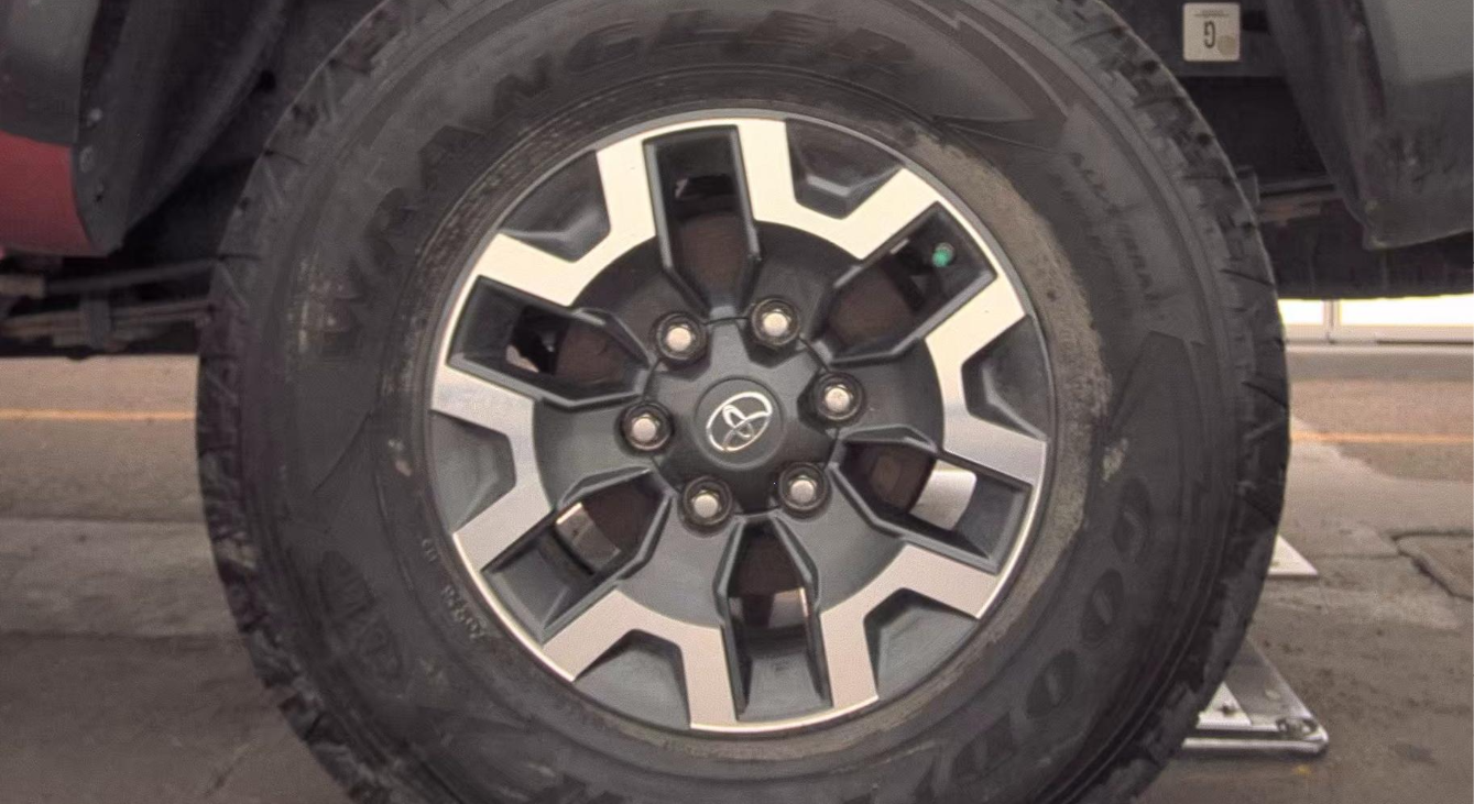 2019 Toyota Tacoma TRD Off-Road Crew Cab Medium Bed